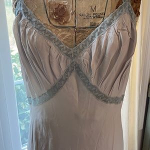 Beverly by Barbizon Nightgown / slip Dress size 36